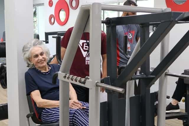 Academia para idosos setor de musculação é o mais importante